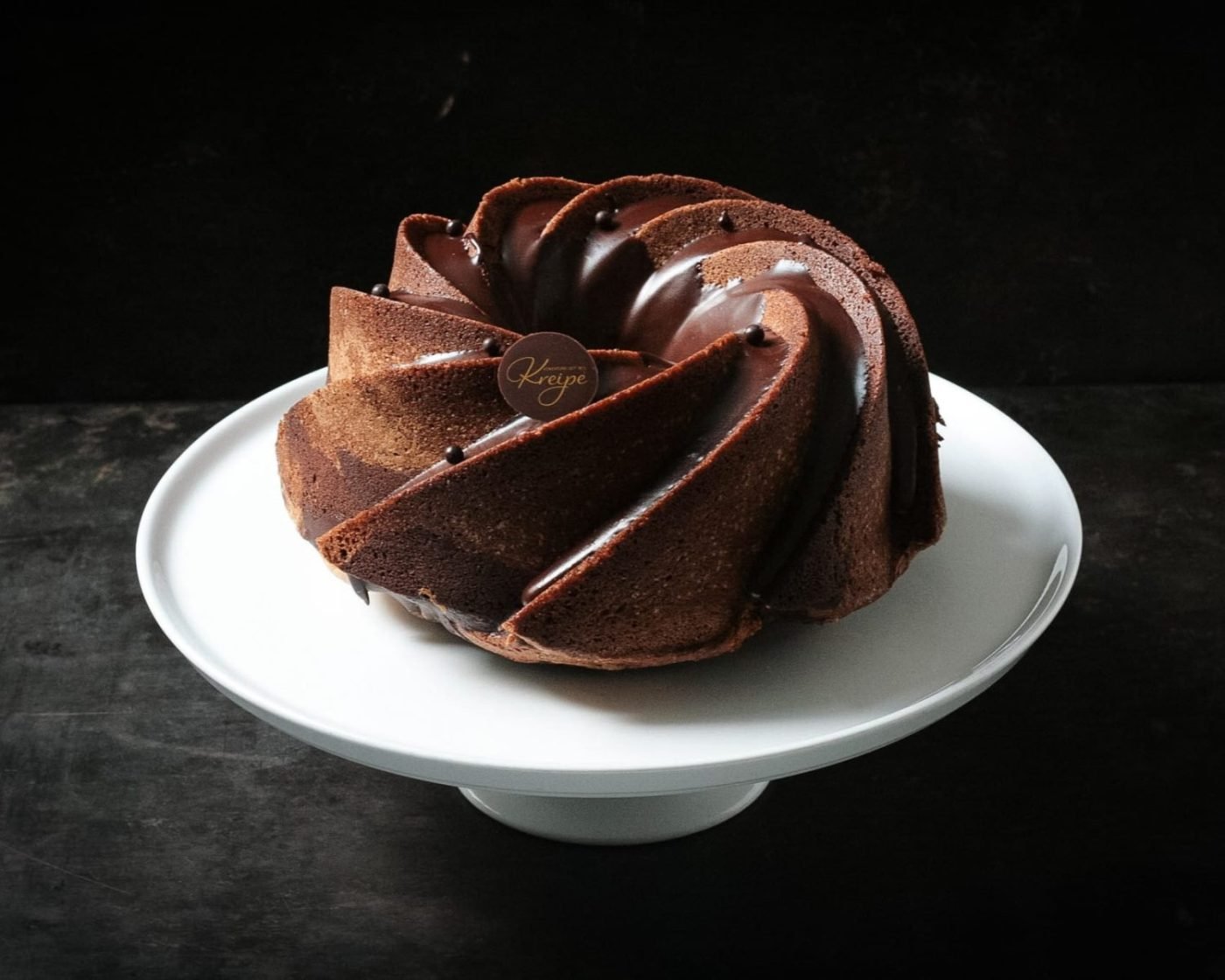 Marmorkuchen mit Schokoladenüberzug