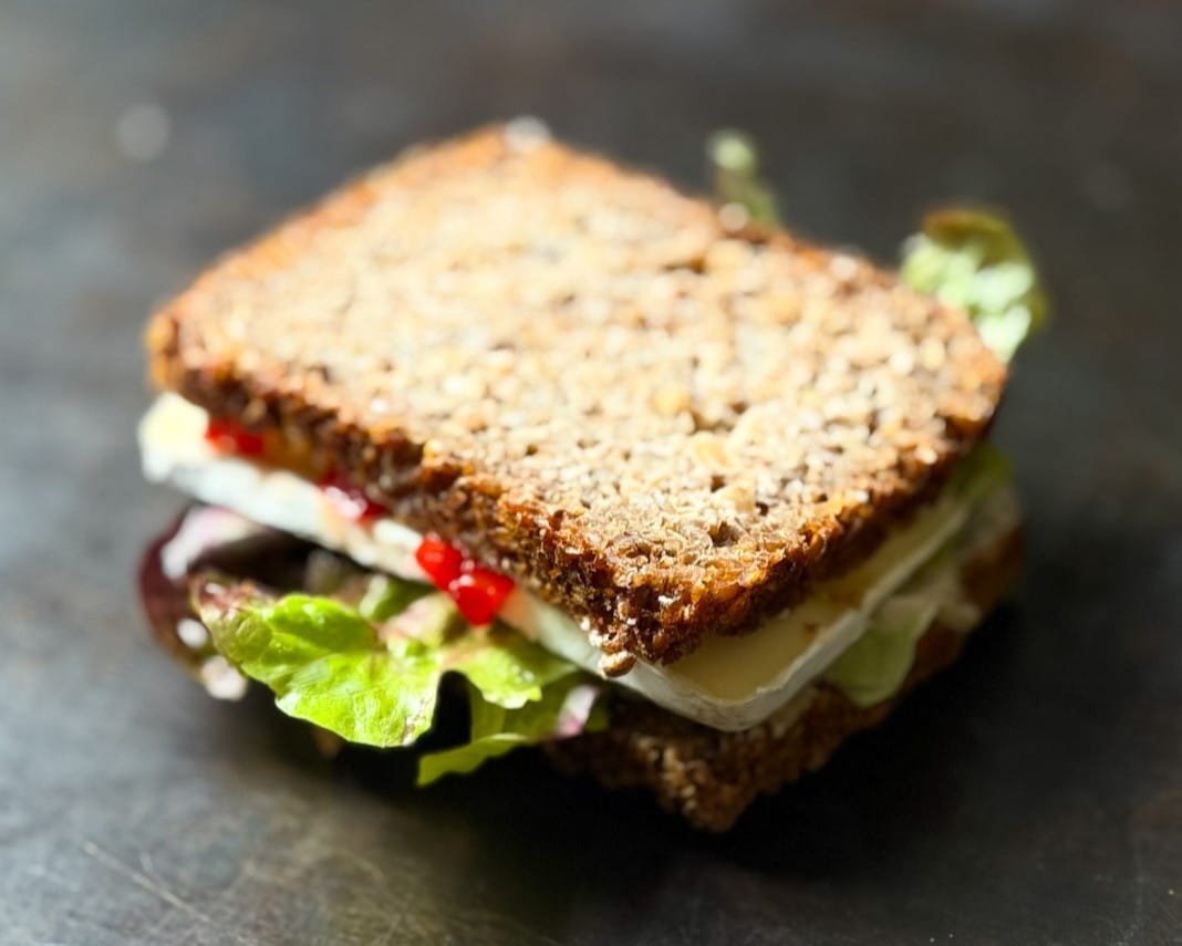 Schwarzbrot Sandwich
